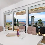 Apartament Melanie *