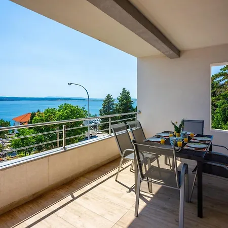 Apartment Melanie Crikvenica