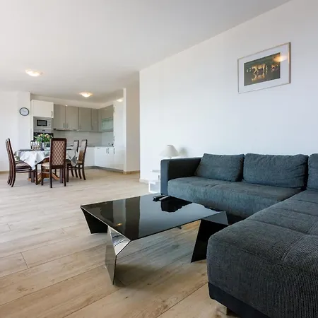 Melanie * Crikvenica