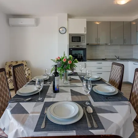 Melanie * Crikvenica