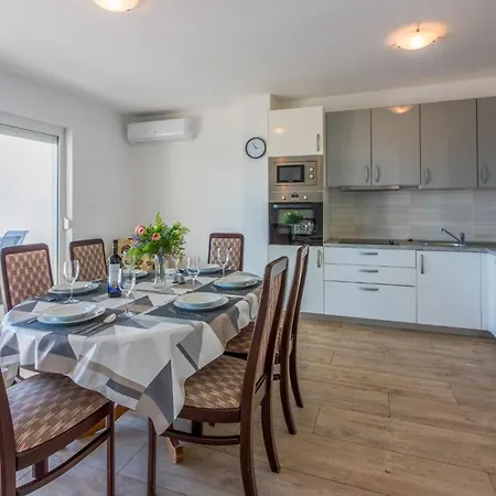 Melanie * Crikvenica