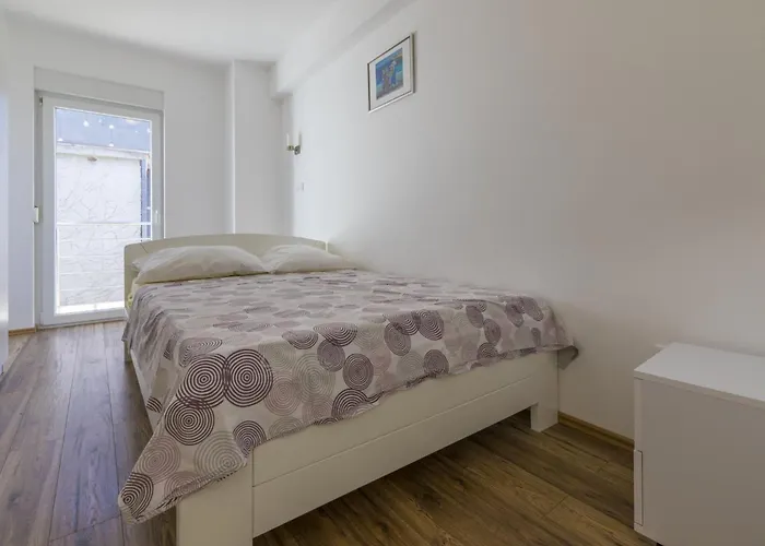 Melanie 크리크베니카